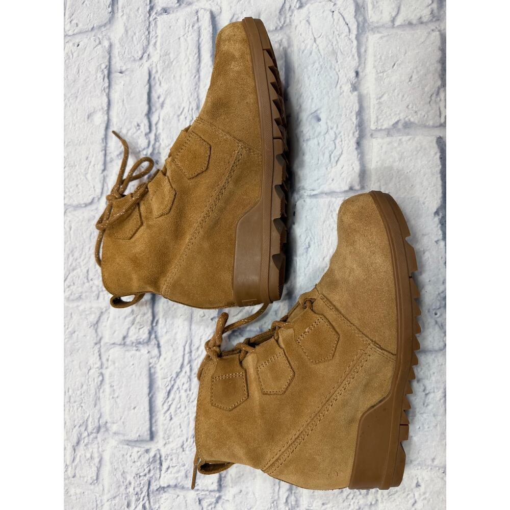 Sorel Women's Cognac Suede Lace-Up Wedge Winter Boots - Picture 3 of 10